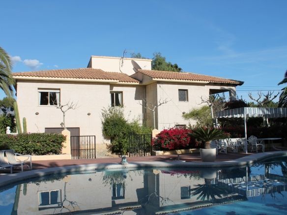 Precioso gran chalet cerca de Albir y Altea