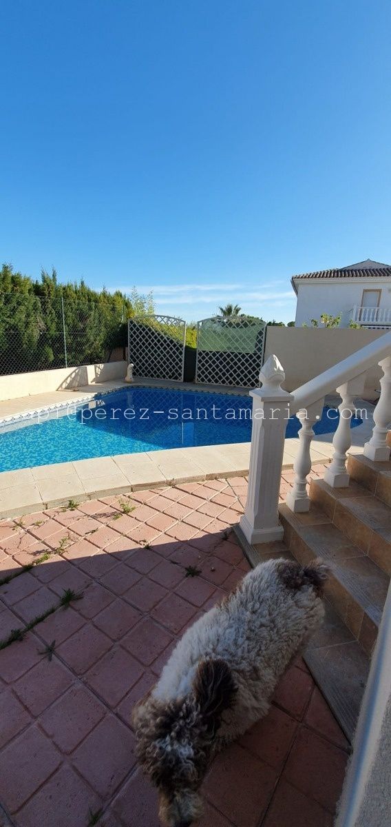 WhatsApp Image 2020-09-16 at 13.12.22 Chalet en Alfaz