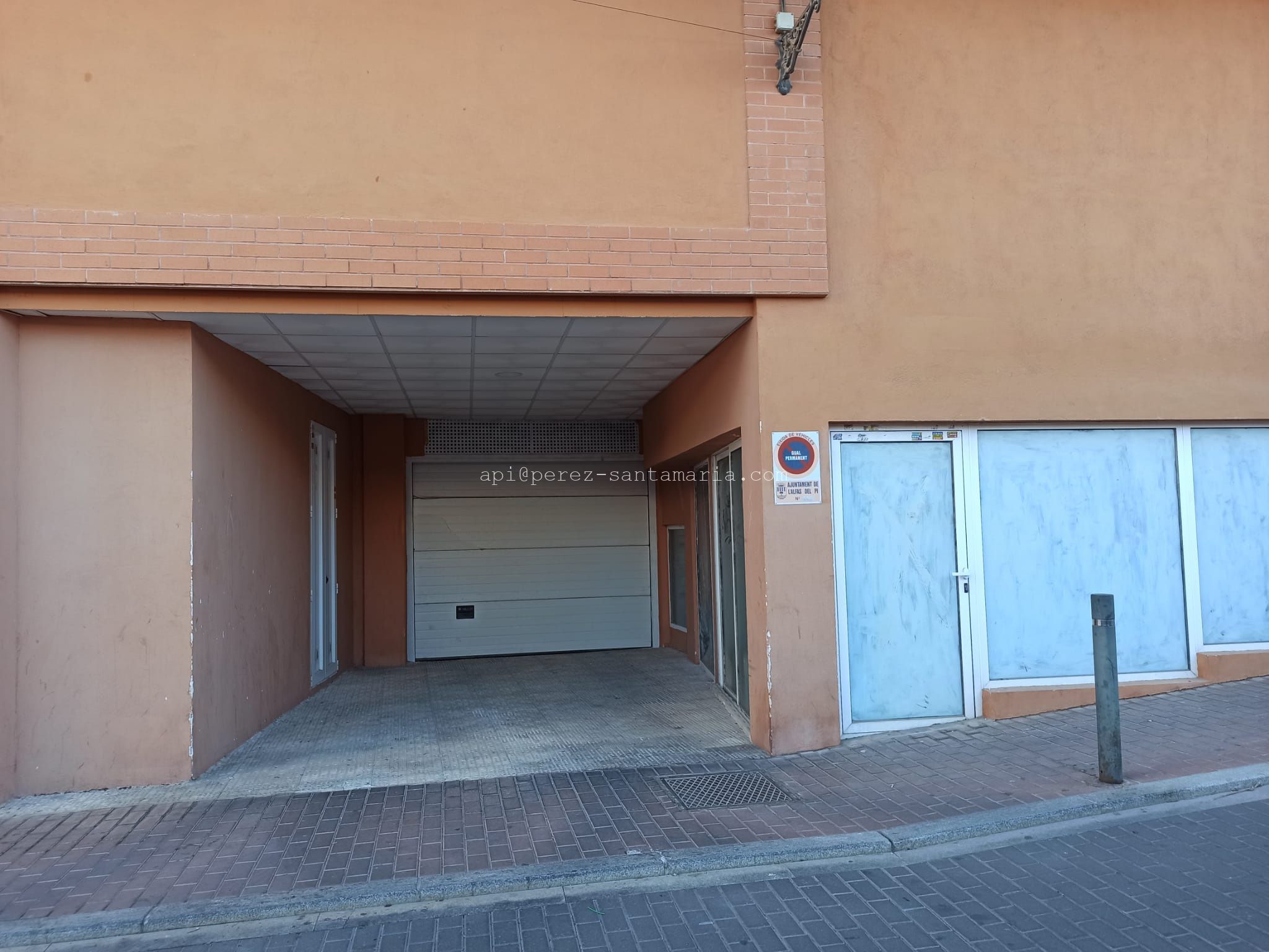 8ae8fcbe-d0a4-43ee-b917-e78e623e9052 Plaza de parking y trastero en Alfaz del Pi