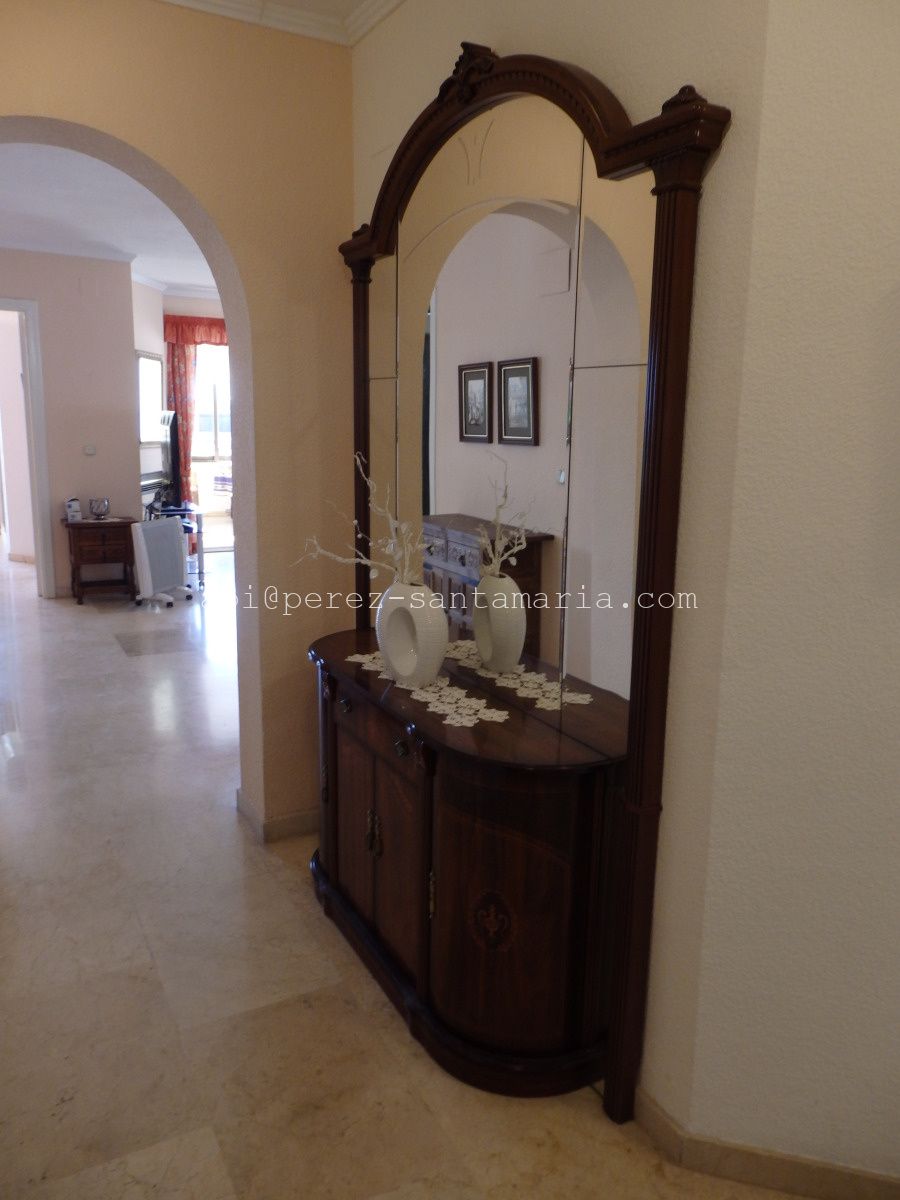 PA280007 Apartamento con 2 dormitorios, vistas al mar en Albir