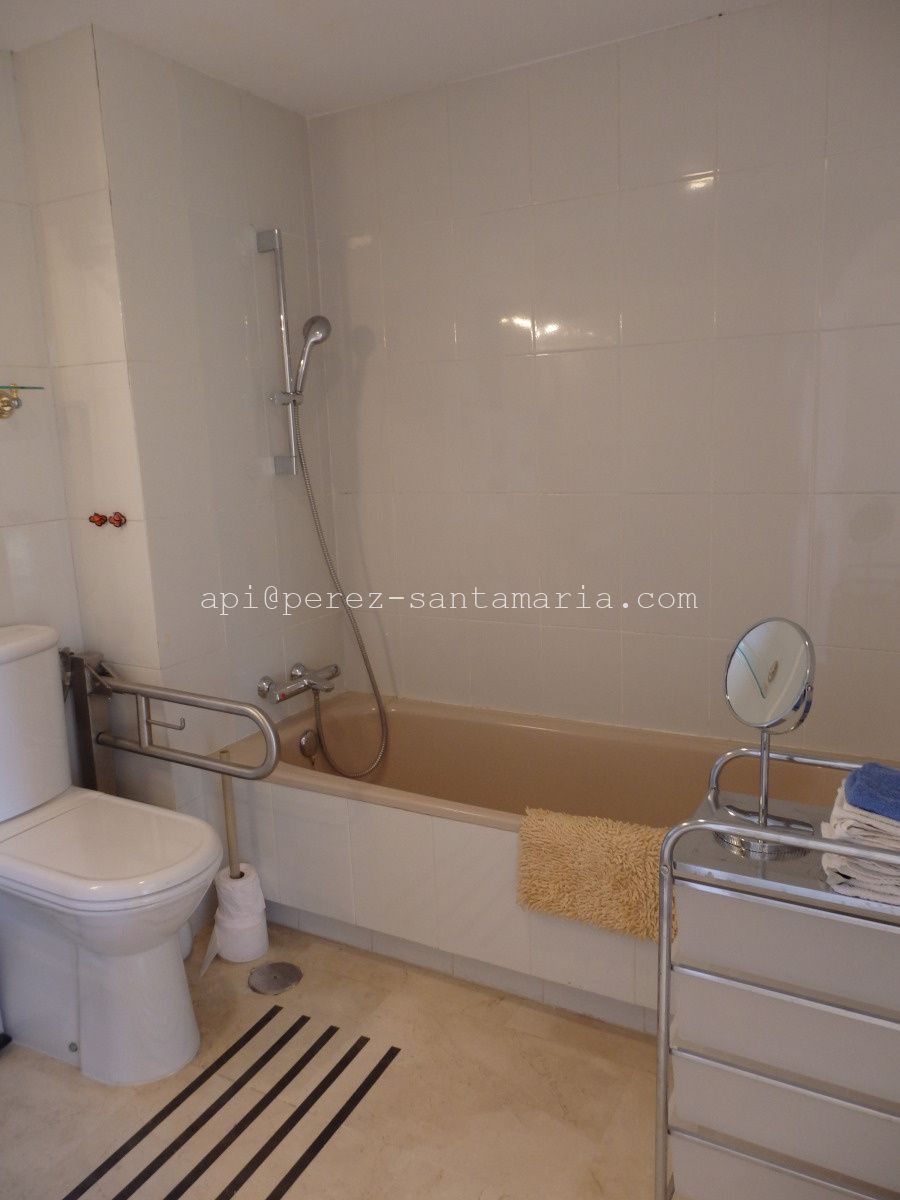 PA280028 Apartamento con 2 dormitorios, vistas al mar en Albir