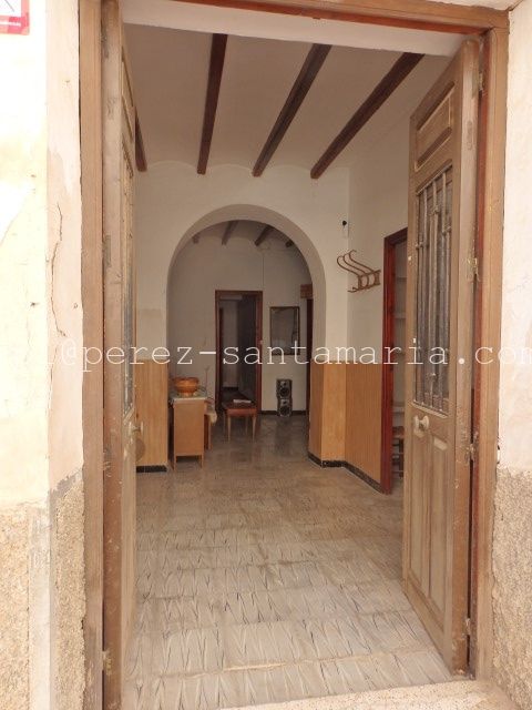 CASA DE PUEBLO PARA REFORMAR EN ALFAZ DEL PI