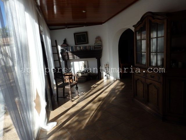 MAGNÍFICA VILLA EN ALBIR