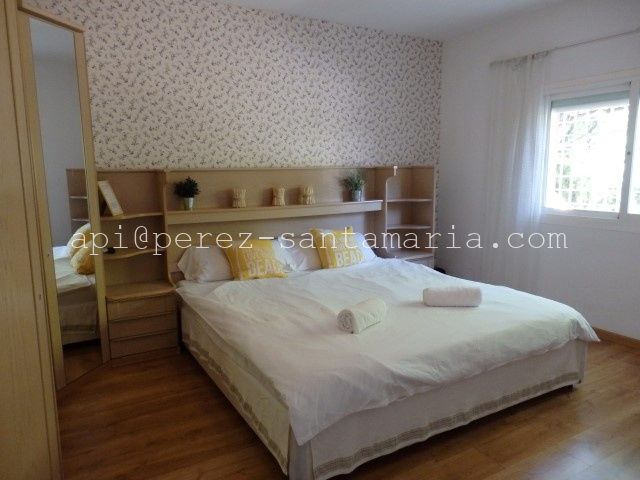 MAGNÍFICA VILLA EN ALBIR