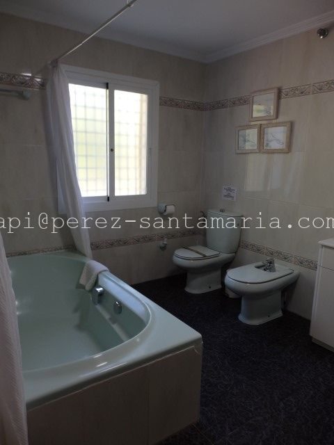 MAGNÍFICA VILLA EN ALBIR