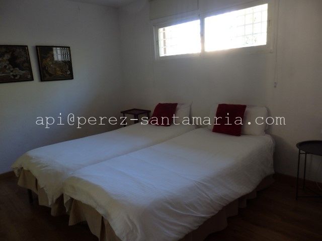 MAGNÍFICA VILLA EN ALBIR