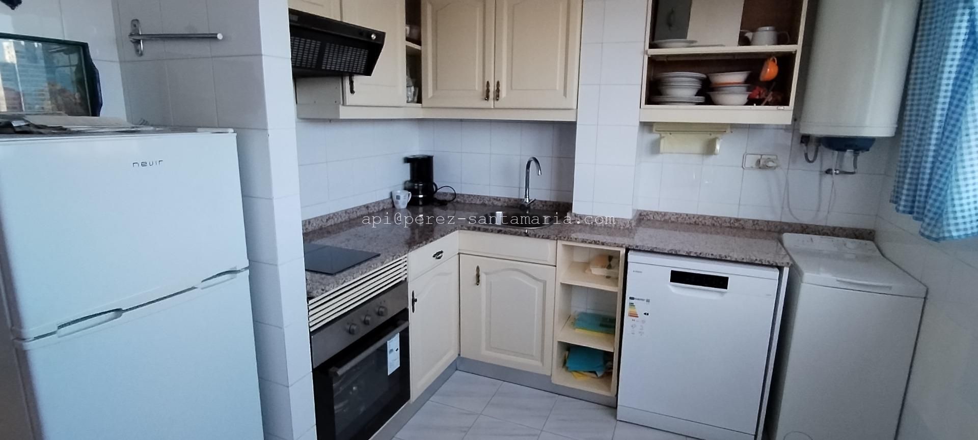 APARTAMENTO EN 1ª LINEA DE PLAYA EN BENIDORM