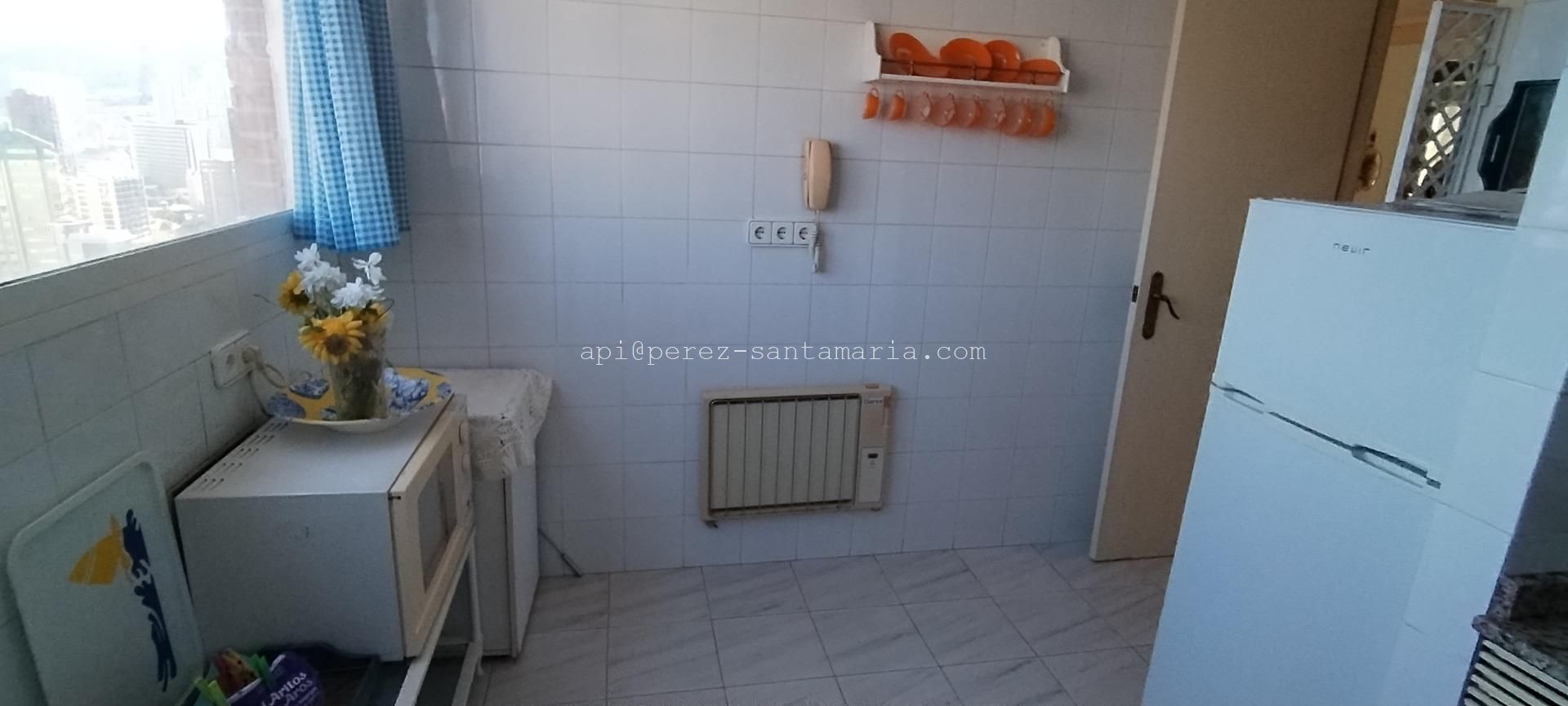 APARTAMENTO EN 1ª LINEA DE PLAYA EN BENIDORM