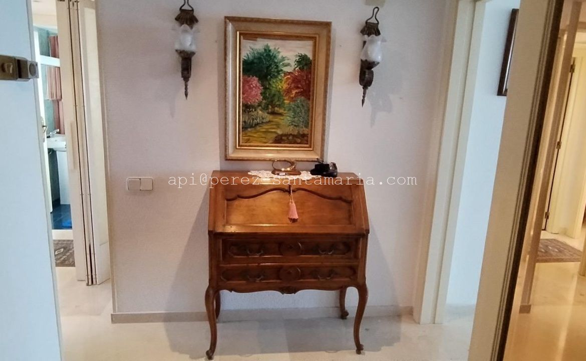APARTAMENTO EN 1ª LINEA DE PLAYA EN BENIDORM