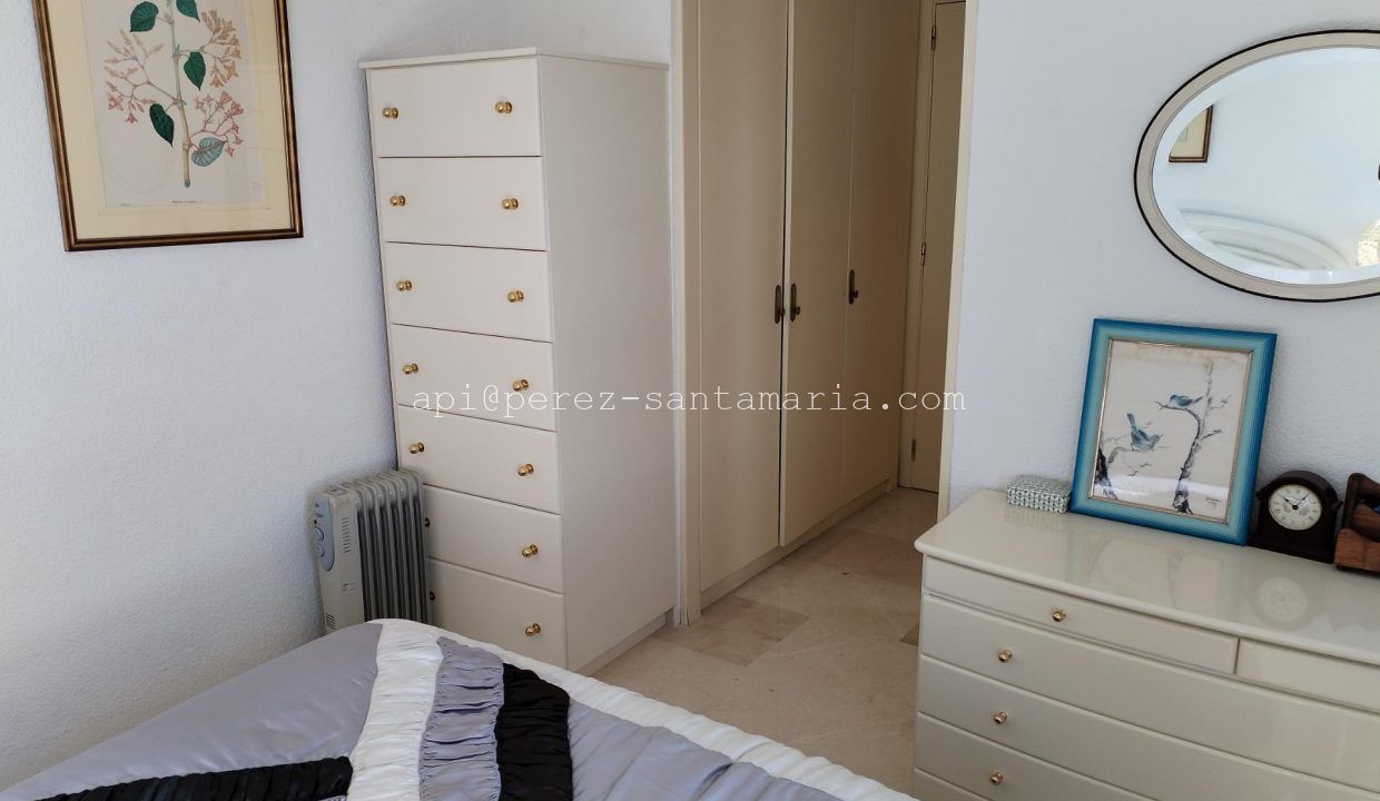 APARTAMENTO EN 1ª LINEA DE PLAYA EN BENIDORM