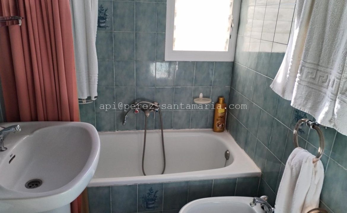 APARTAMENTO EN 1ª LINEA DE PLAYA EN BENIDORM