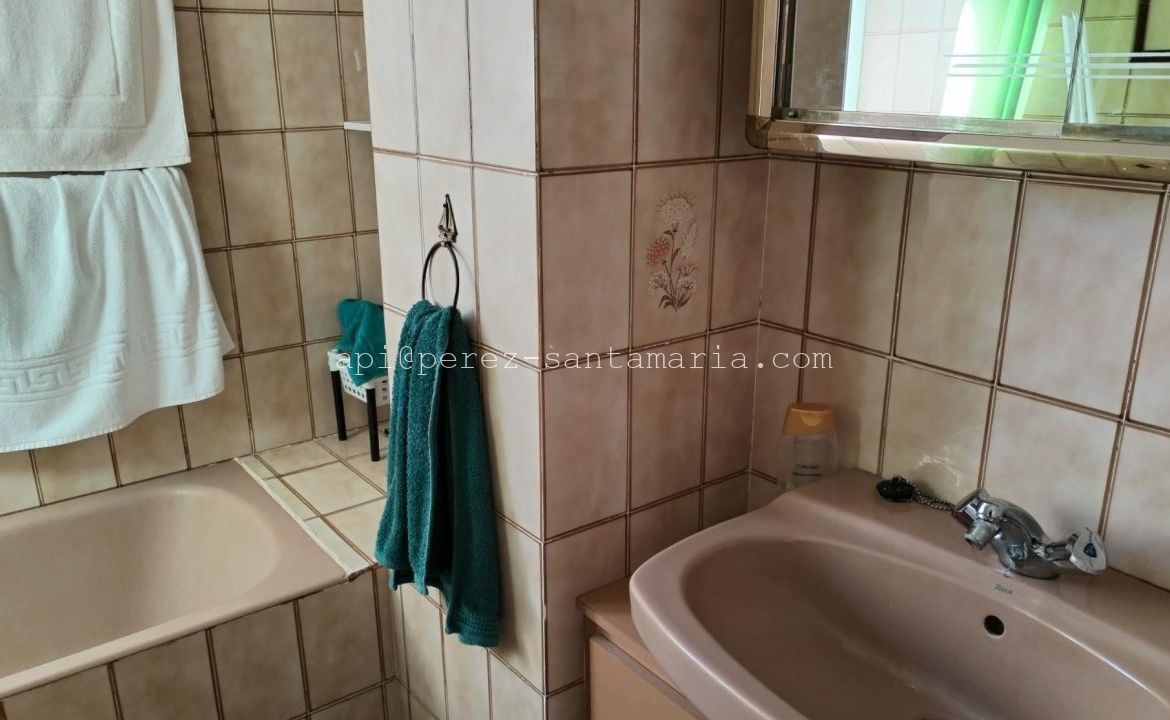 APARTAMENTO EN 1ª LINEA DE PLAYA EN BENIDORM