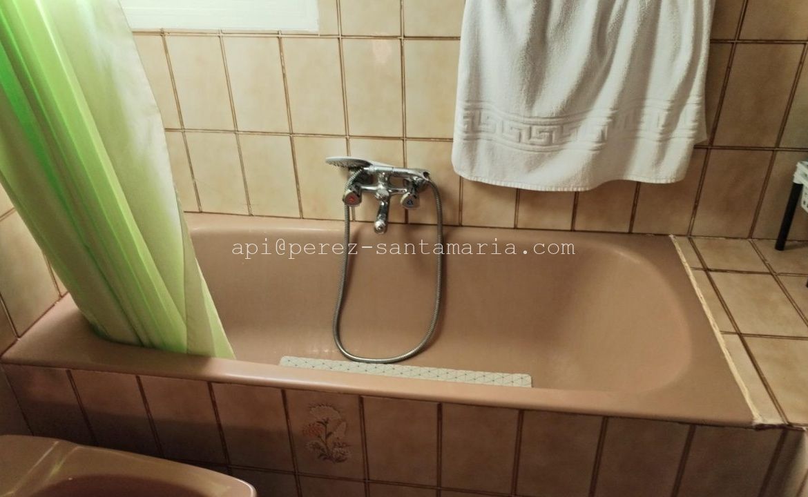 APARTAMENTO EN 1ª LINEA DE PLAYA EN BENIDORM