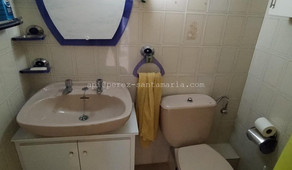 APARTAMENTO EN 1ª LINEA DE PLAYA EN BENIDORM