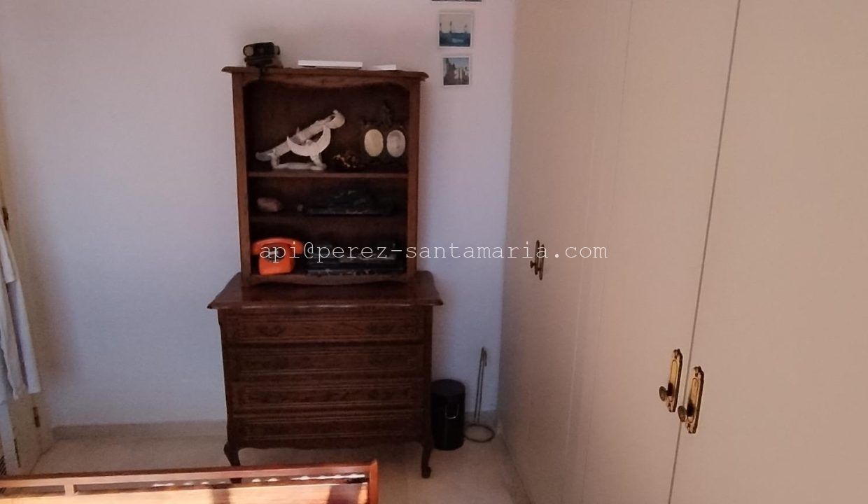 APARTAMENTO EN 1ª LINEA DE PLAYA EN BENIDORM