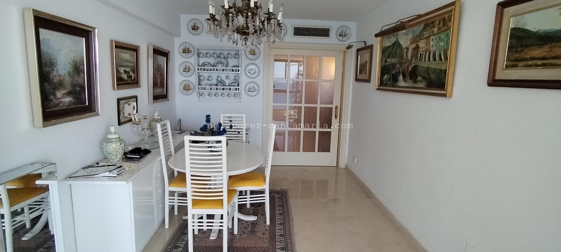 APARTAMENTO EN 1ª LINEA DE PLAYA EN BENIDORM