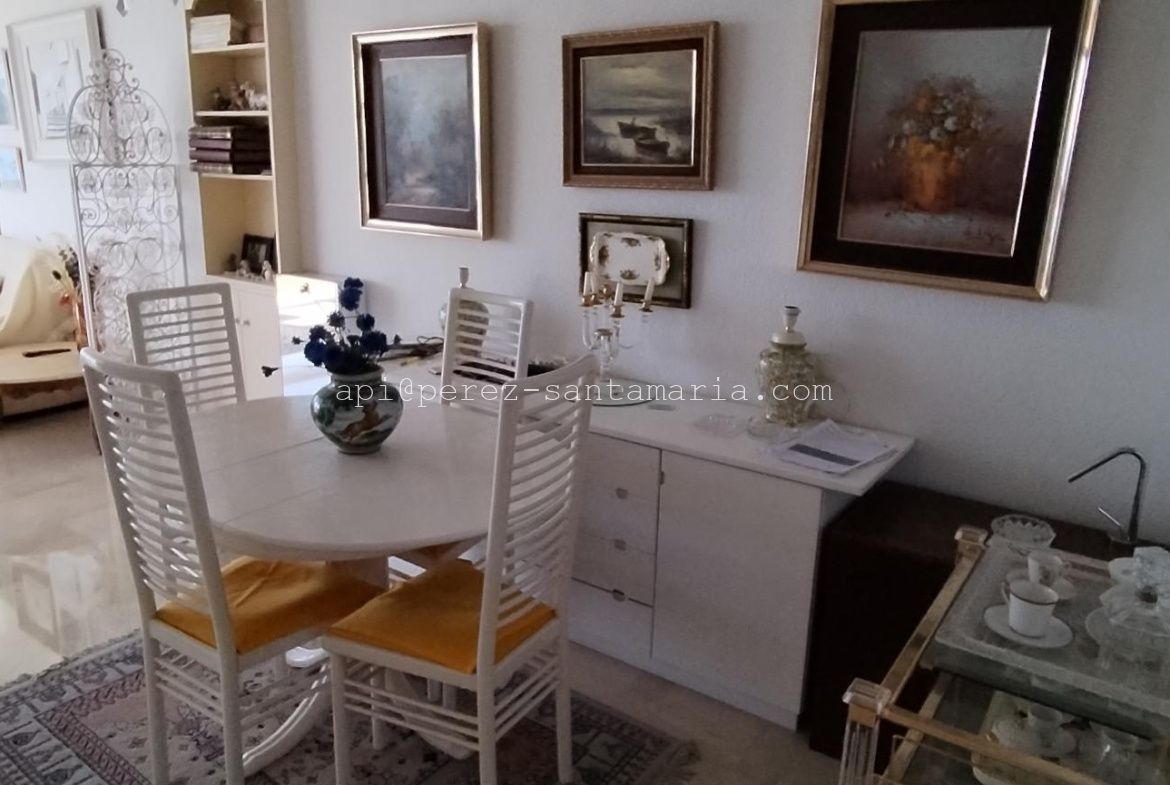 APARTAMENTO EN 1ª LINEA DE PLAYA EN BENIDORM