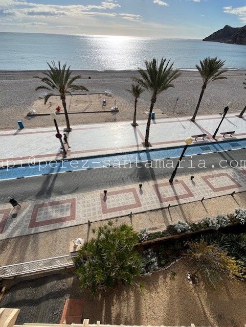 APARTAMENTO EN PRIMERA LÍNEA DE PLAYA DEL ALBIR CON VISTAS ESPECTACULARES AL MAR Y LA BAHÍA