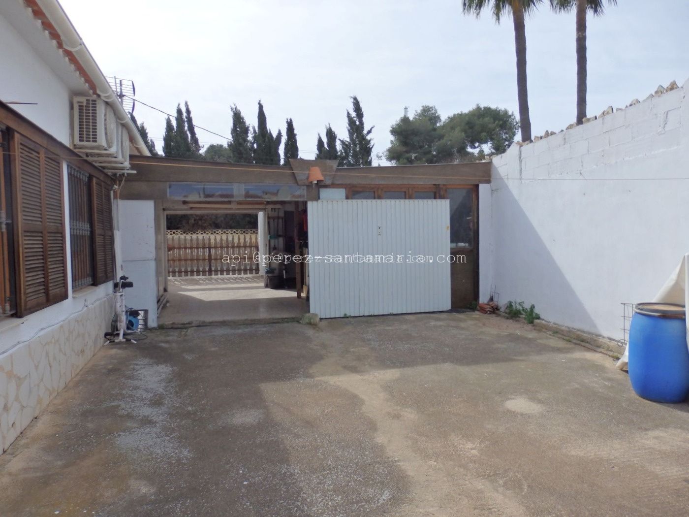 CHALET CÉNTRICO EN ALBIR