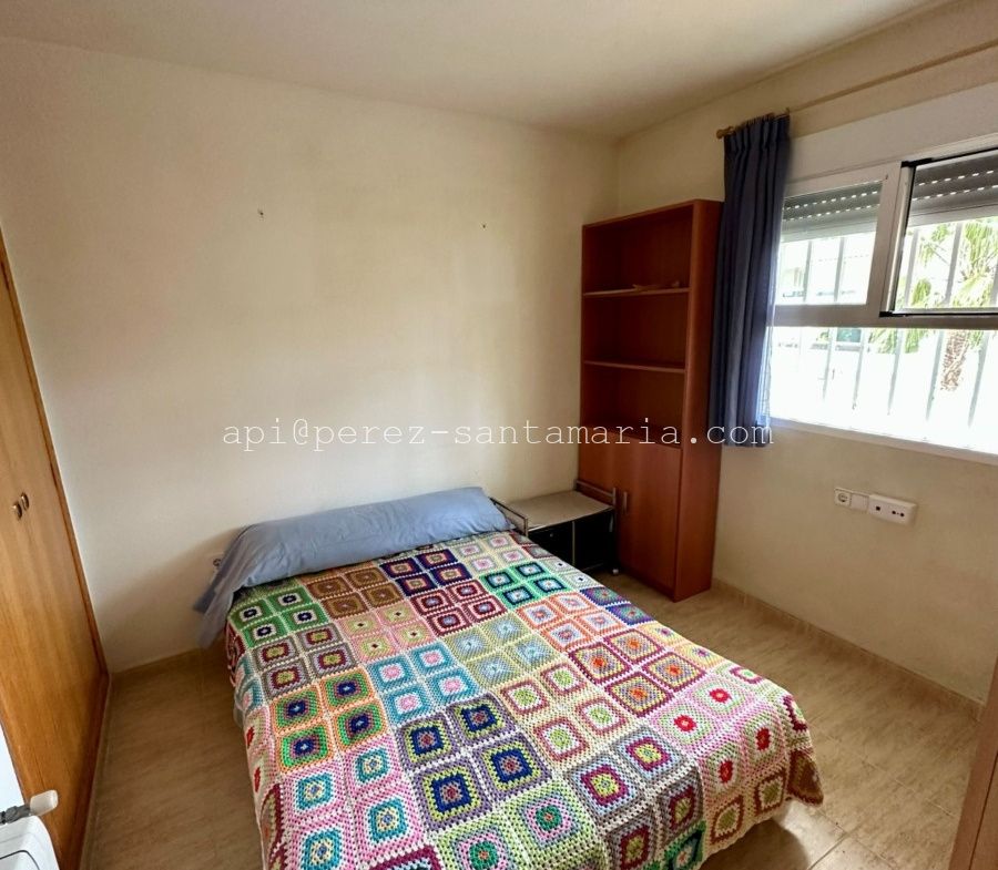 APARTAMENTO DE ESQUINA Y SOLEADO EN EL CENTRO DEL ALBIR