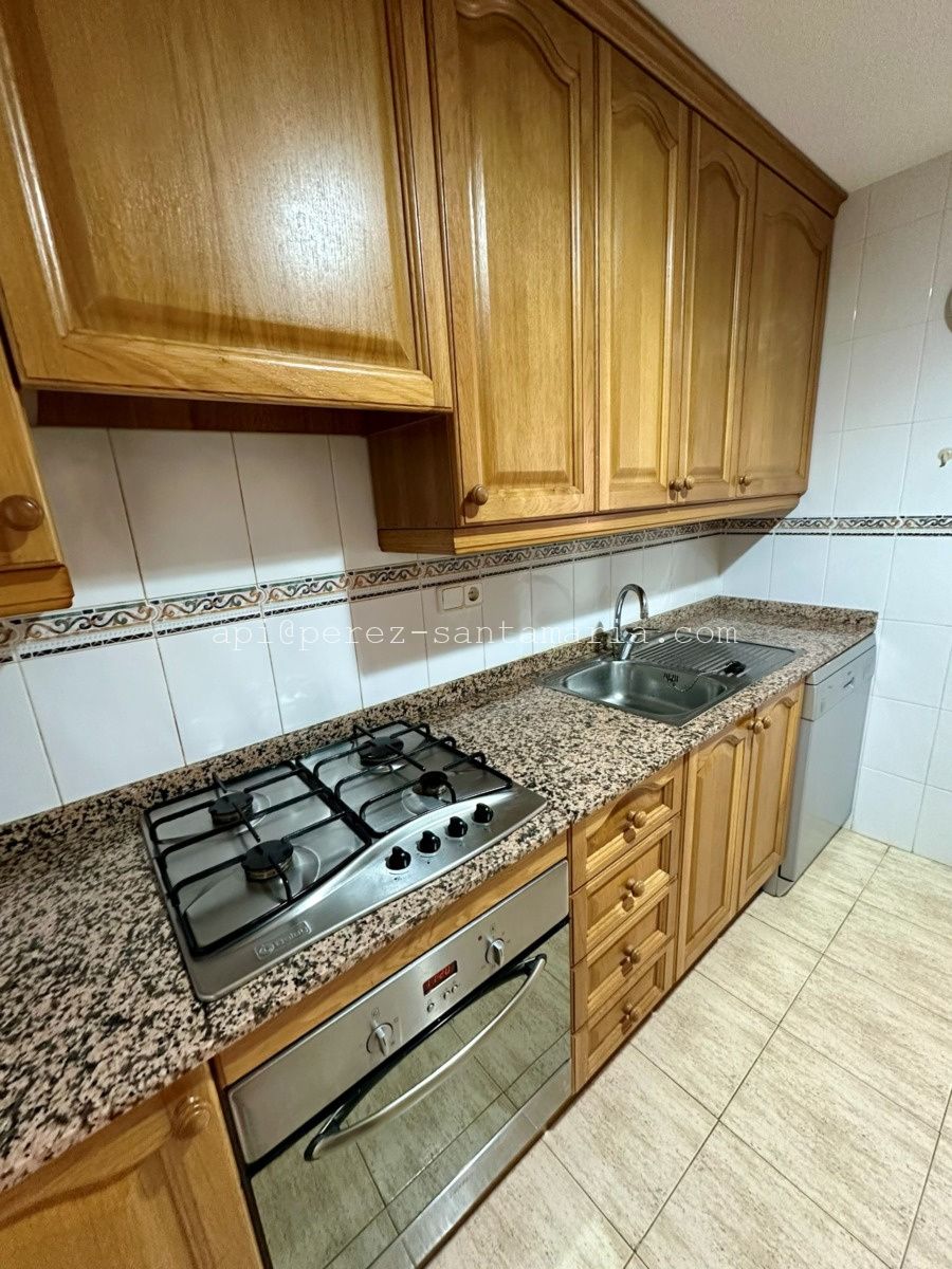 IMG_0166 APARTAMENTO DE ESQUINA Y SOLEADO EN EL CENTRO DEL ALBIR