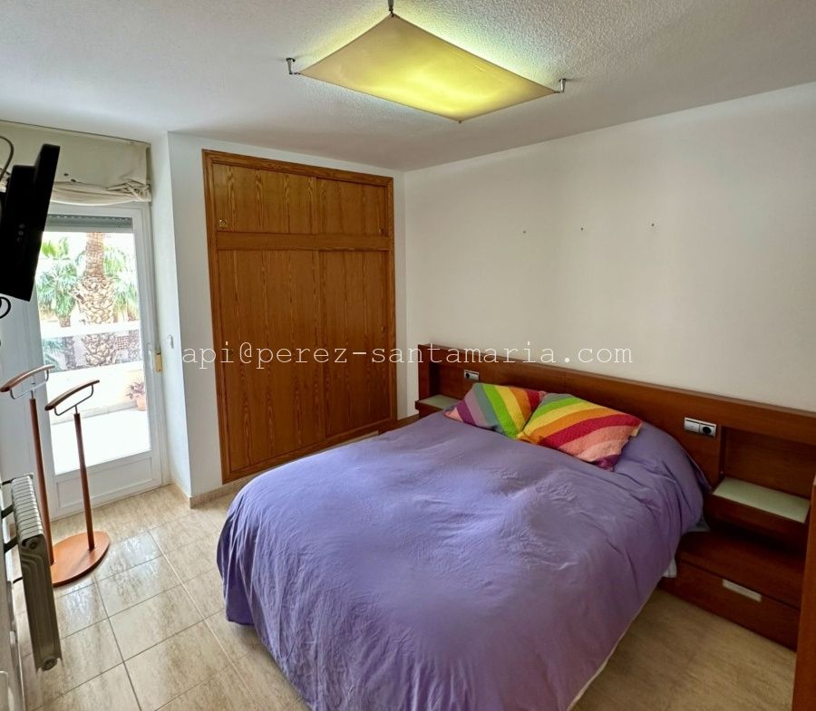 APARTAMENTO DE ESQUINA Y SOLEADO EN EL CENTRO DEL ALBIR