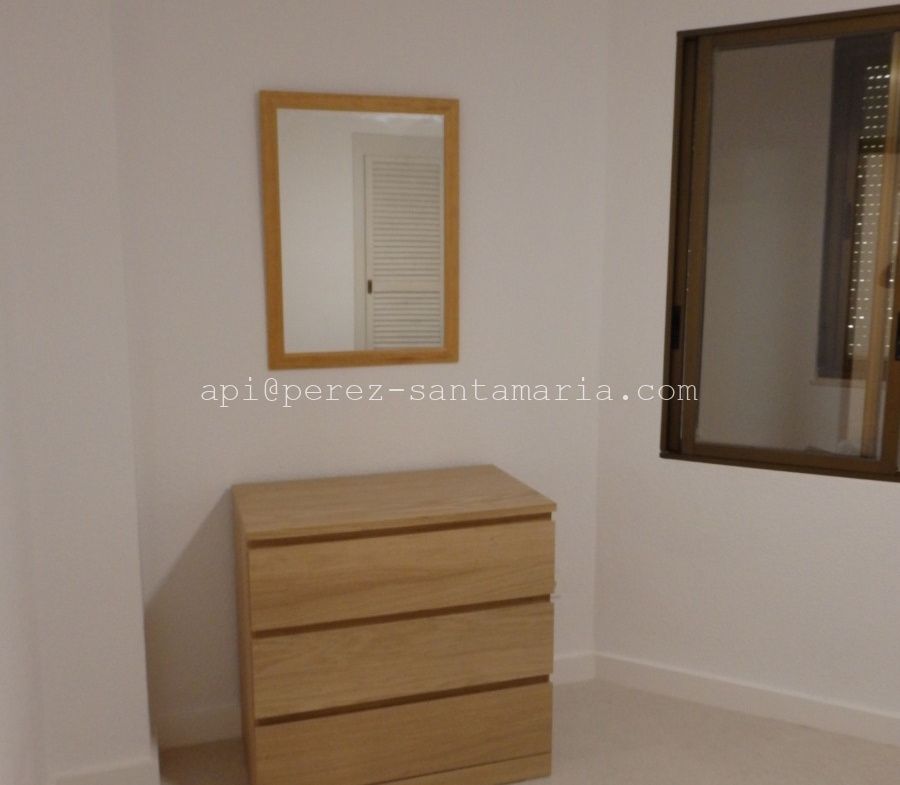 APARTAMENTO EN EL ACANTILADO DEL ALBIR CON MAGNÍFICAS VISTAS AL MAR