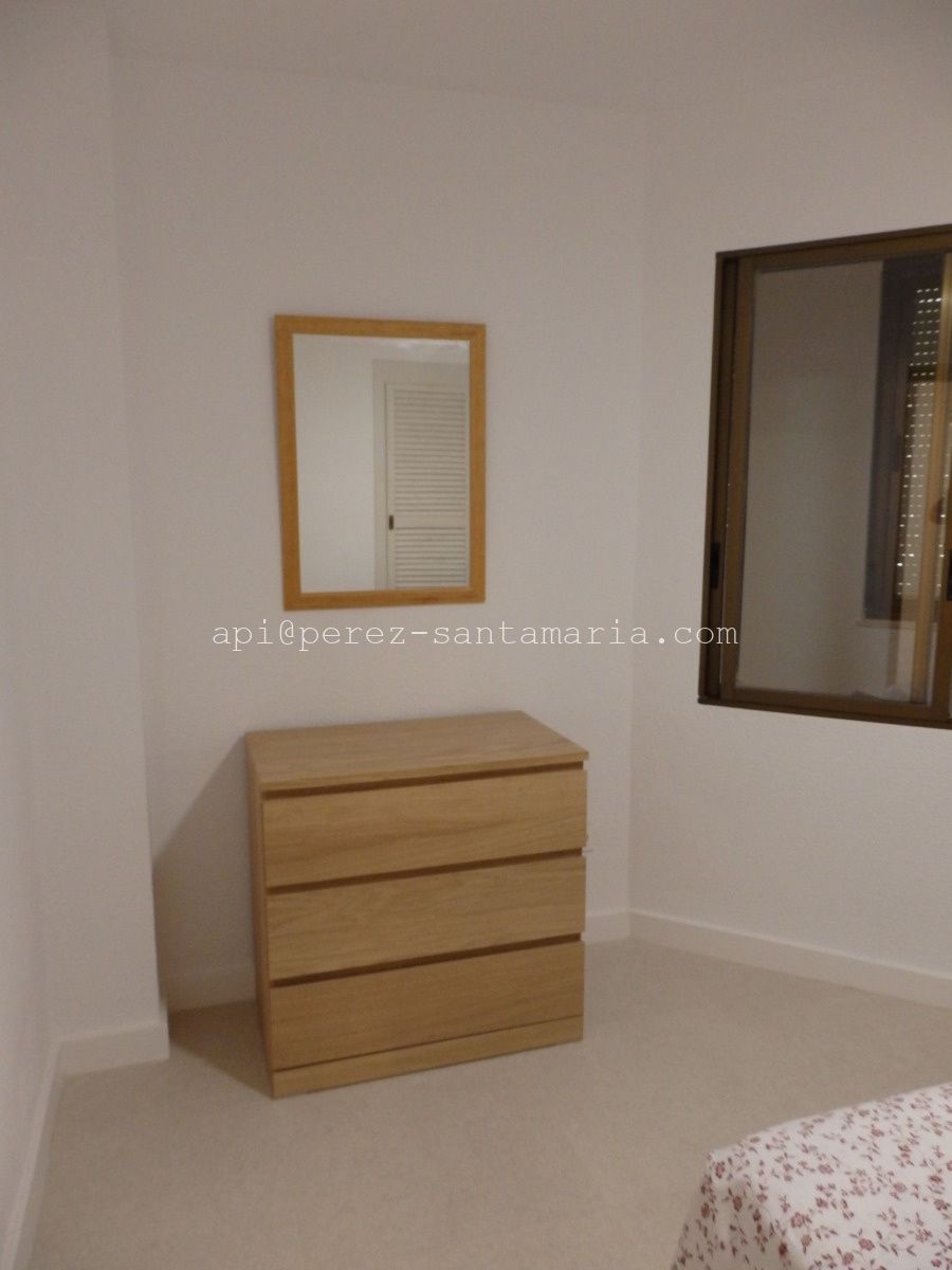 APARTAMENTO EN EL ACANTILADO DEL ALBIR CON MAGNÍFICAS VISTAS AL MAR