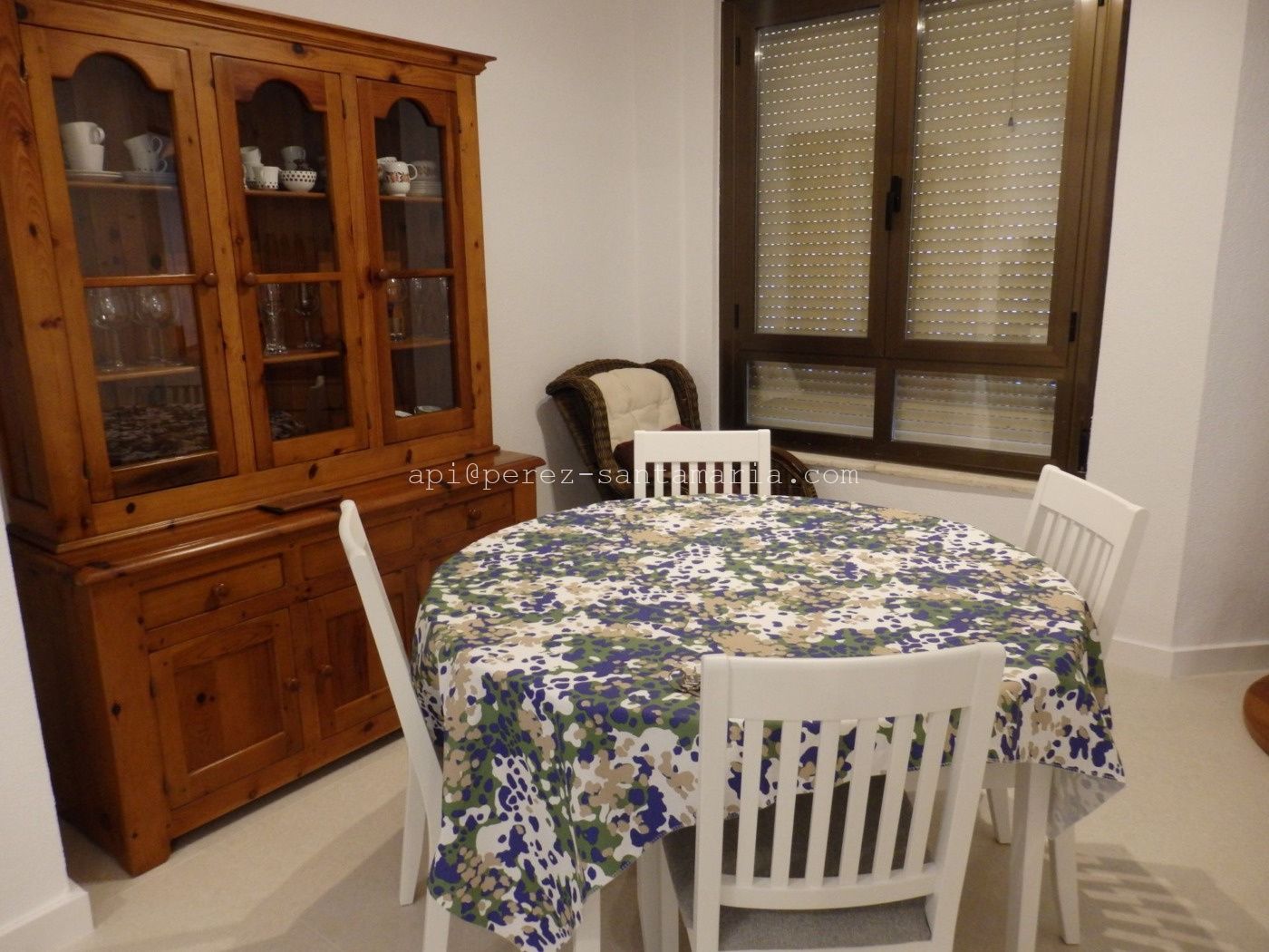 APARTAMENTO EN EL ACANTILADO DEL ALBIR CON MAGNÍFICAS VISTAS AL MAR