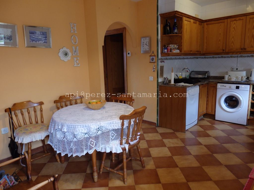 BONITO BUNGALOW EN ALBIR / ZONA PARQUE NATURAL SIERRA HELADA