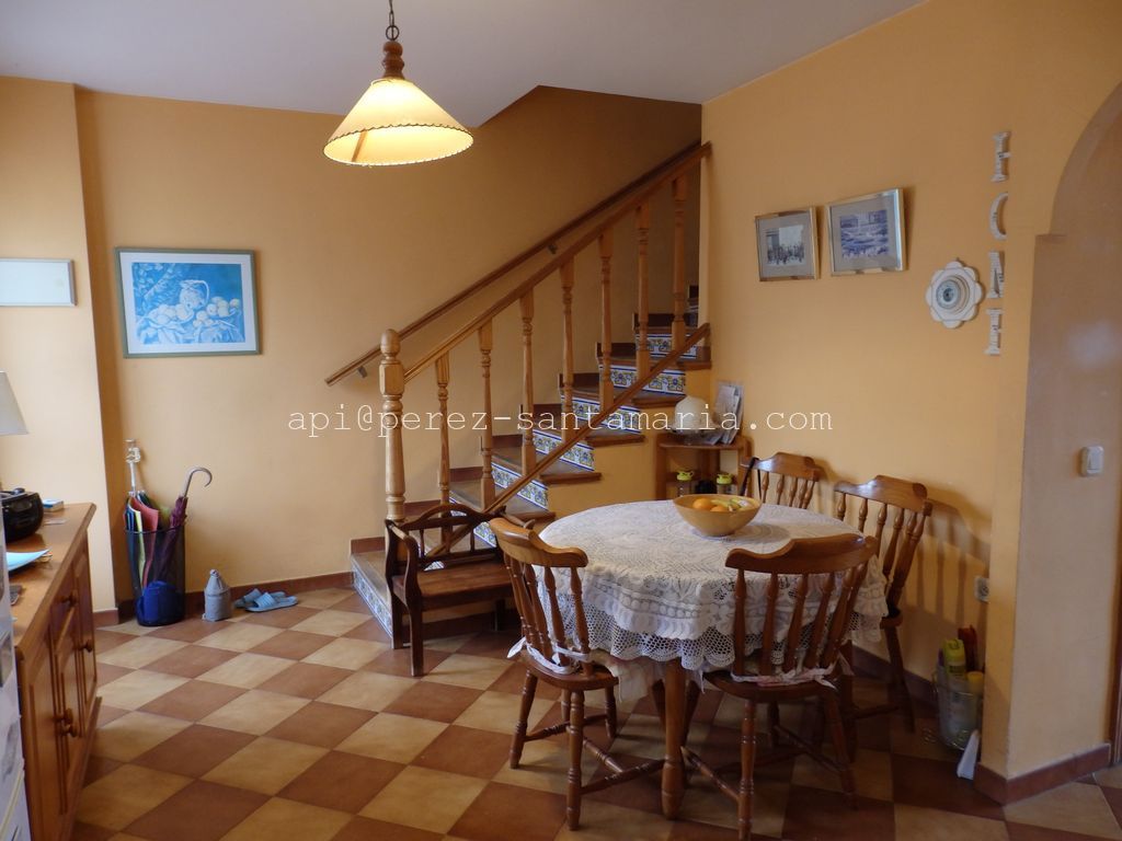 BONITO BUNGALOW EN ALBIR / ZONA PARQUE NATURAL SIERRA HELADA