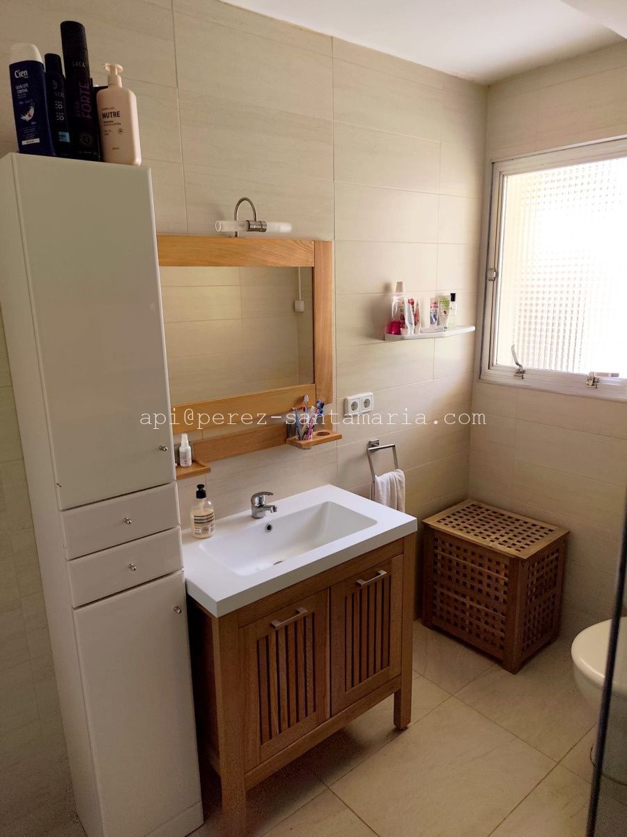 3905f271-d810-41f1-a62d-7a27d3c760d9 CHALET EN EL CENTRO DEL ALBIR / TAN SOLO 200 M DE LA PLAYA