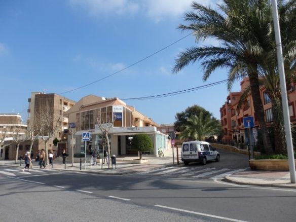 Alquiler garaje cerrado en centro del Albir
